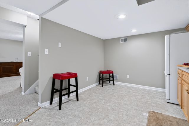 6204 Cottage Ridge Pl, Louisville, KY 40214