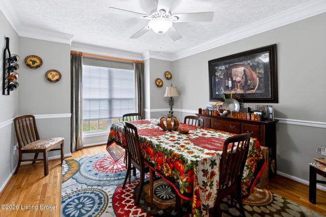 6204 Cottage Ridge Pl, Louisville, KY 40214