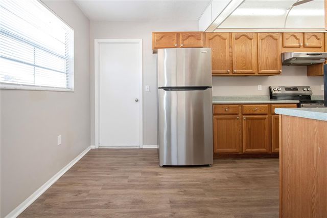 802 BUTTONWOOD DRIVE, Bradenton, FL 34208