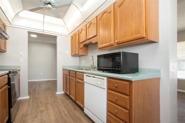 802 BUTTONWOOD DRIVE, Bradenton, FL 34208