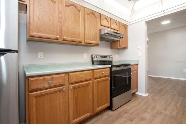 802 BUTTONWOOD DRIVE, Bradenton, FL 34208