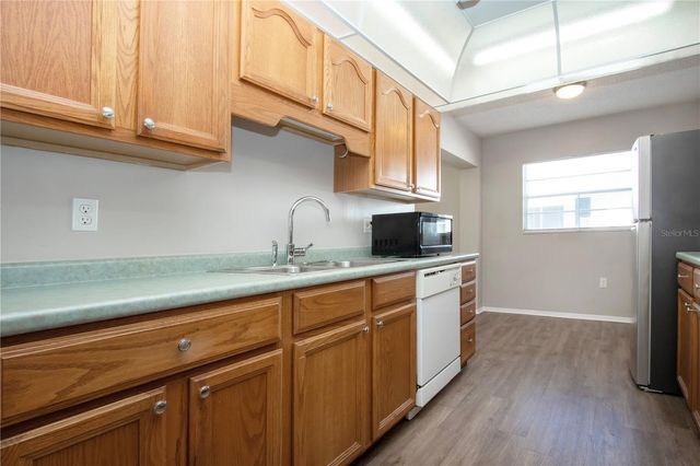 802 BUTTONWOOD DRIVE, Bradenton, FL 34208