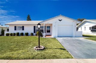 802 BUTTONWOOD DRIVE, Bradenton, FL 34208