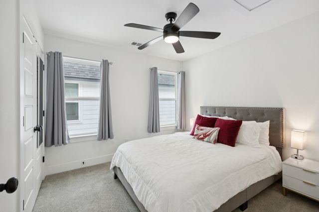 2608 Birmingham Avenue, Dallas, TX 75215