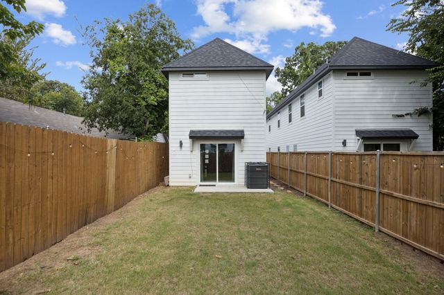 2608 Birmingham Avenue, Dallas, TX 75215
