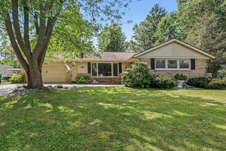 6426 Westshire Street, Portage City, MI 49024