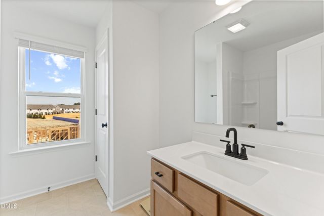 92 N District Avenue N, Clayton, NC 27527