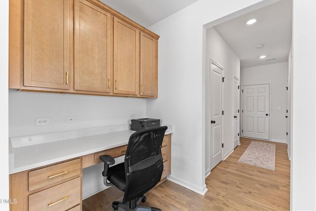 92 N District Avenue N, Clayton, NC 27527