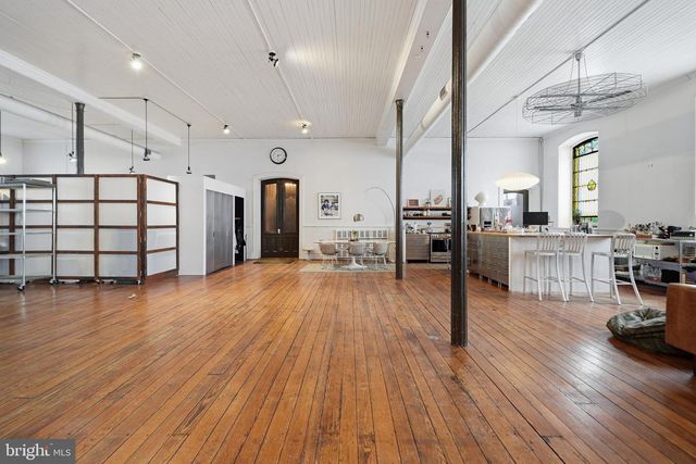 1345 E SUSQUEHANNA AVE, Philadelphia, PA 19125