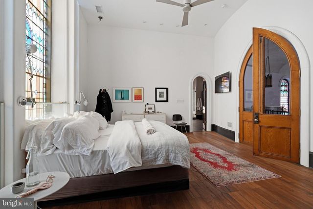 1345 E SUSQUEHANNA AVE, Philadelphia, PA 19125