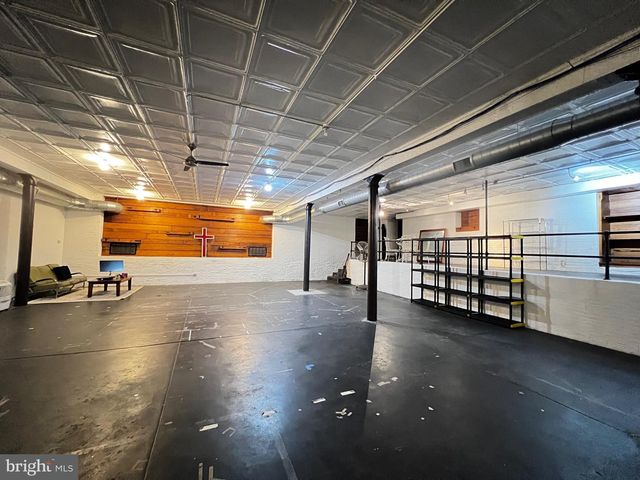 1345 E SUSQUEHANNA AVE, Philadelphia, PA 19125