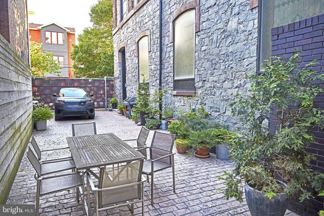 1345 E SUSQUEHANNA AVE, Philadelphia, PA 19125