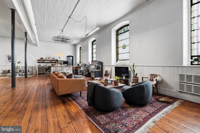 1345 E SUSQUEHANNA AVE, Philadelphia, PA 19125