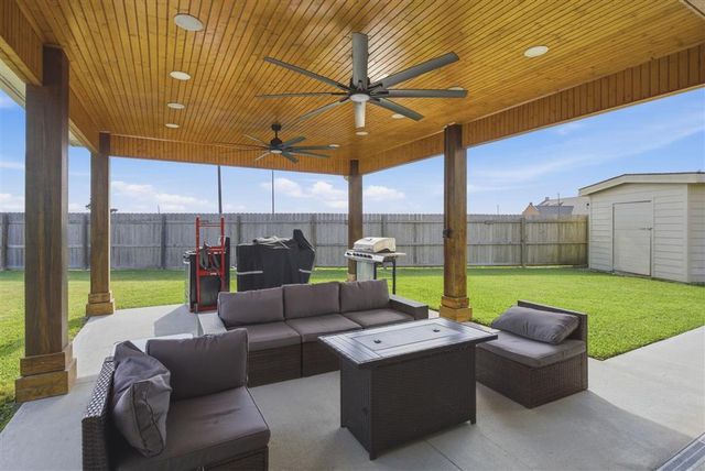 4605 E Ridge Rd Road, Lake Charles, LA 70607