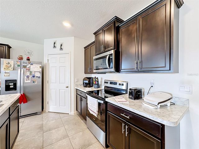 1190 SW BROADVIEW STREET, Port St Lucie, FL 34983