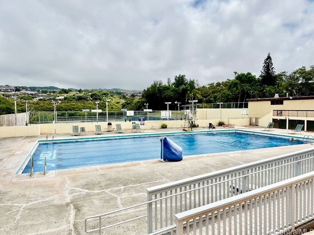 98-621 Kilinoe Street 4E2, Aiea, HI 96701