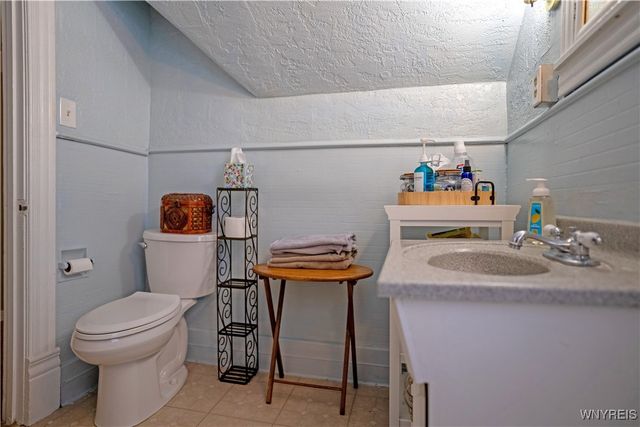 400 Pine Street, Lockport City, NY 14094