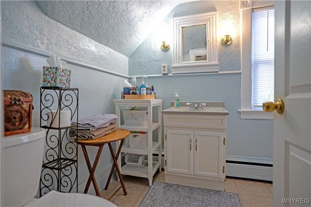 400 Pine Street, Lockport City, NY 14094