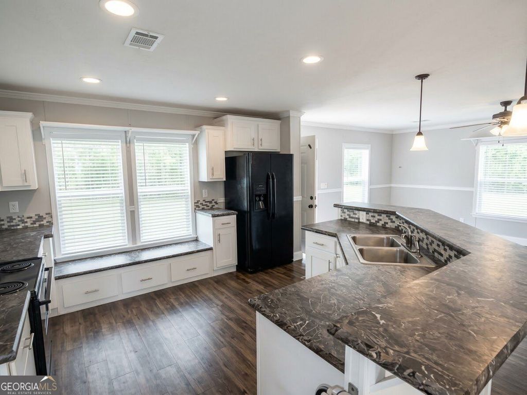 83 Willow Drive E, Newnan, GA 30263 — photo 4