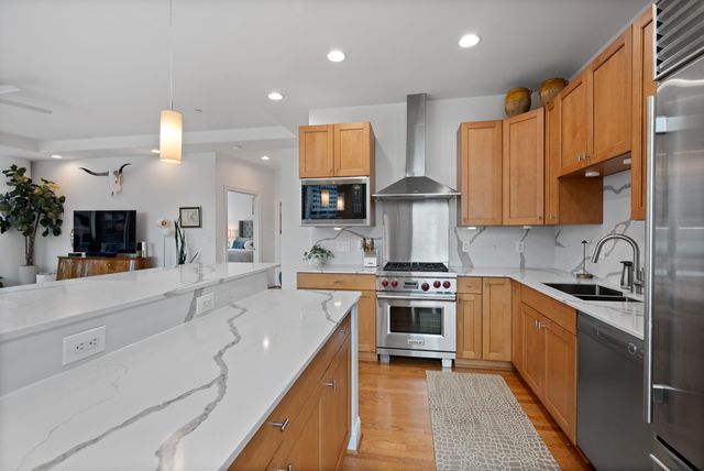 1 Roebling Way, 301 301, Covington, KY 41011