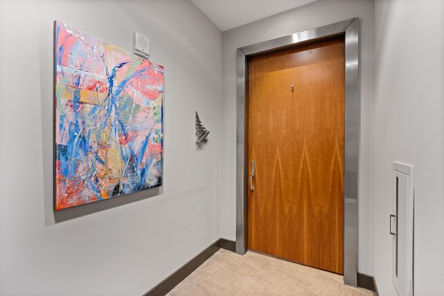 1 Roebling Way, 301 301, Covington, KY 41011