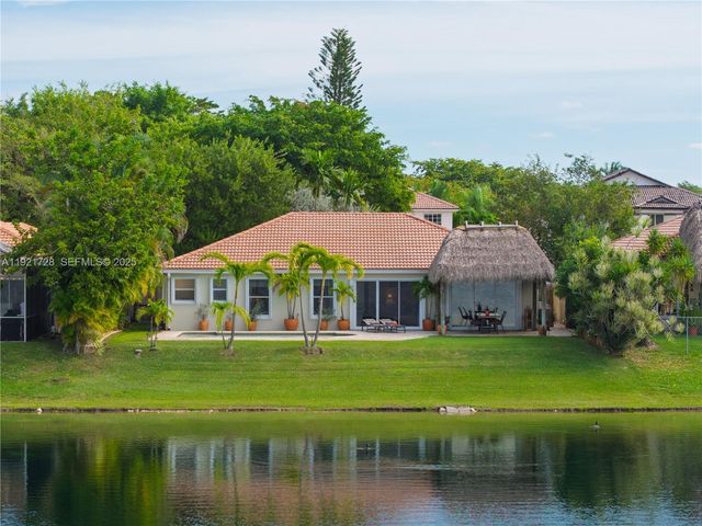 21320 SW 92nd Ave, Cutler Bay, FL 33189