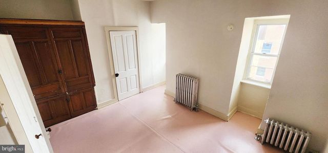 608 E PHILADELPHIA ST, York, PA 17403
