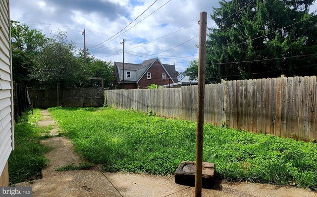 608 E PHILADELPHIA ST, York, PA 17403