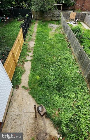 608 E PHILADELPHIA ST, York, PA 17403