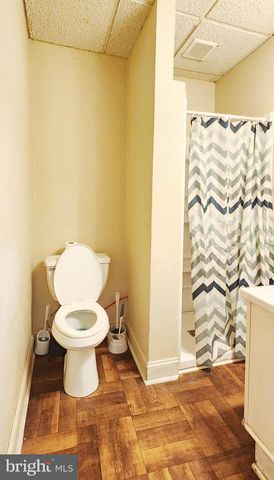 608 E PHILADELPHIA ST, York, PA 17403