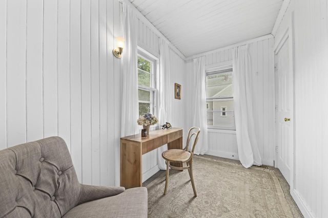 N50W6466 Western ROAD, Cedarburg, WI 53012