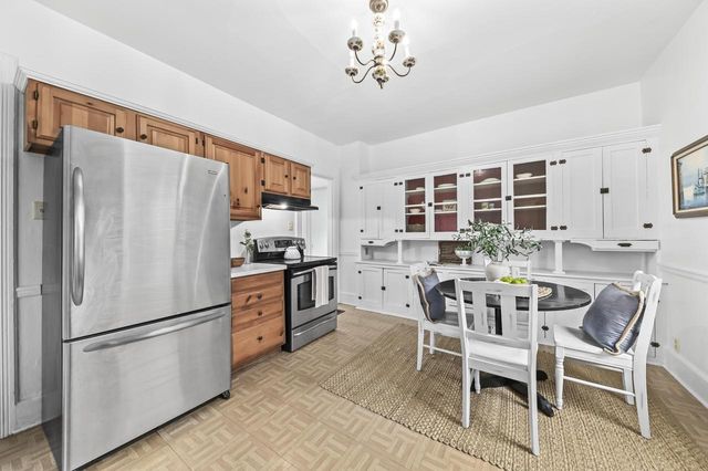N50W6466 Western ROAD, Cedarburg, WI 53012