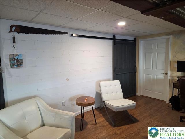 3393 Crestview Loop, Lehigh Twp, PA 18088