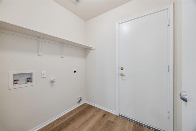 5936 Los Dios PL, Del Valle, TX 78617