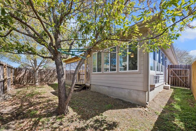 5936 Los Dios PL, Del Valle, TX 78617