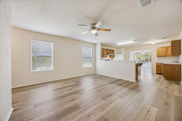 5936 Los Dios PL, Del Valle, TX 78617