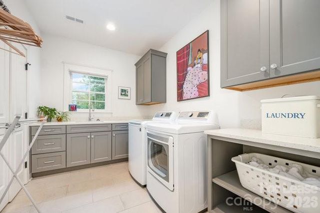 748 Ellsworth Road, Charlotte, NC 28211