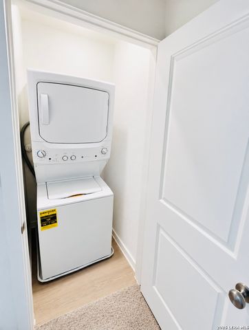 4847 Daisy Blossom, Converse, TX 78109
