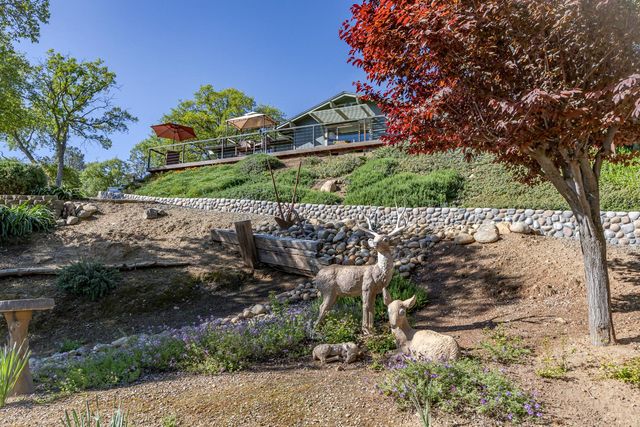 29890 Horseshoe Drive, Coarsegold, CA 93614