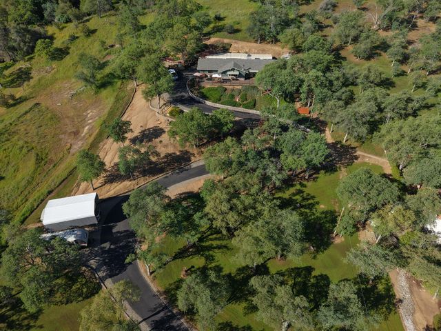 29890 Horseshoe Drive, Coarsegold, CA 93614