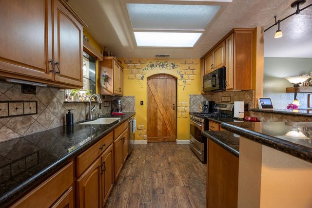 29890 Horseshoe Drive, Coarsegold, CA 93614