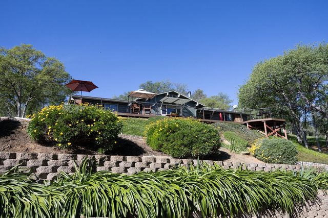 29890 Horseshoe Drive, Coarsegold, CA 93614