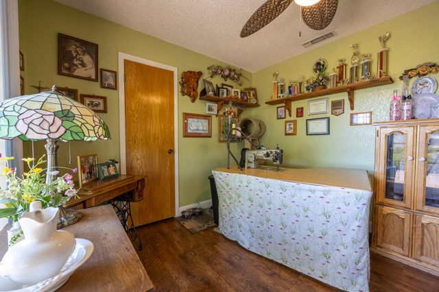 29890 Horseshoe Drive, Coarsegold, CA 93614