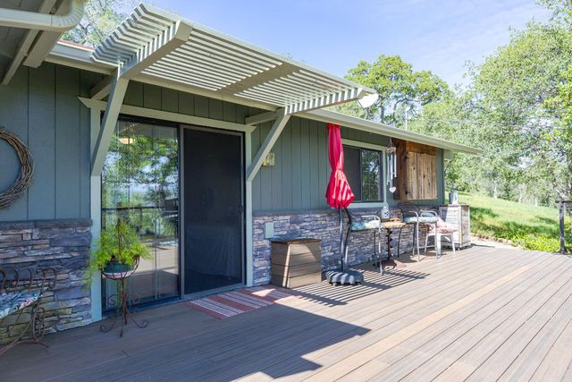 29890 Horseshoe Drive, Coarsegold, CA 93614