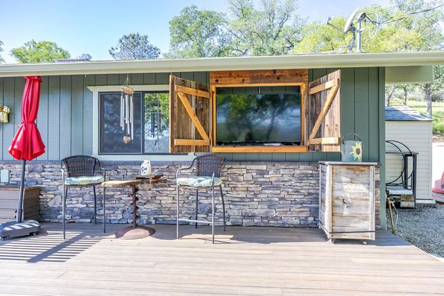 29890 Horseshoe Drive, Coarsegold, CA 93614