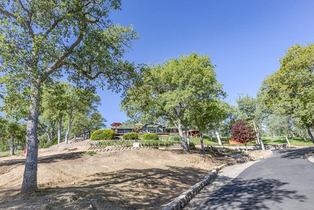 29890 Horseshoe Drive, Coarsegold, CA 93614