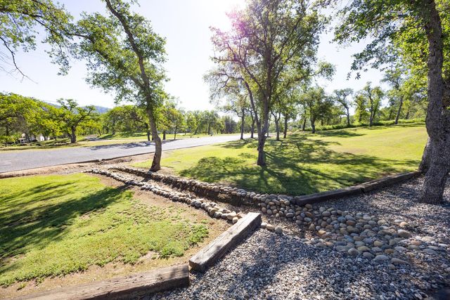 29890 Horseshoe Drive, Coarsegold, CA 93614