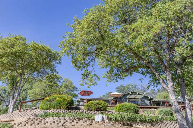 29890 Horseshoe Drive, Coarsegold, CA 93614