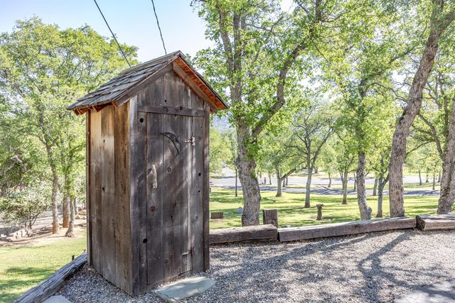 29890 Horseshoe Drive, Coarsegold, CA 93614