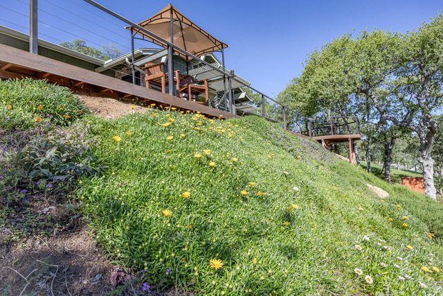 29890 Horseshoe Drive, Coarsegold, CA 93614